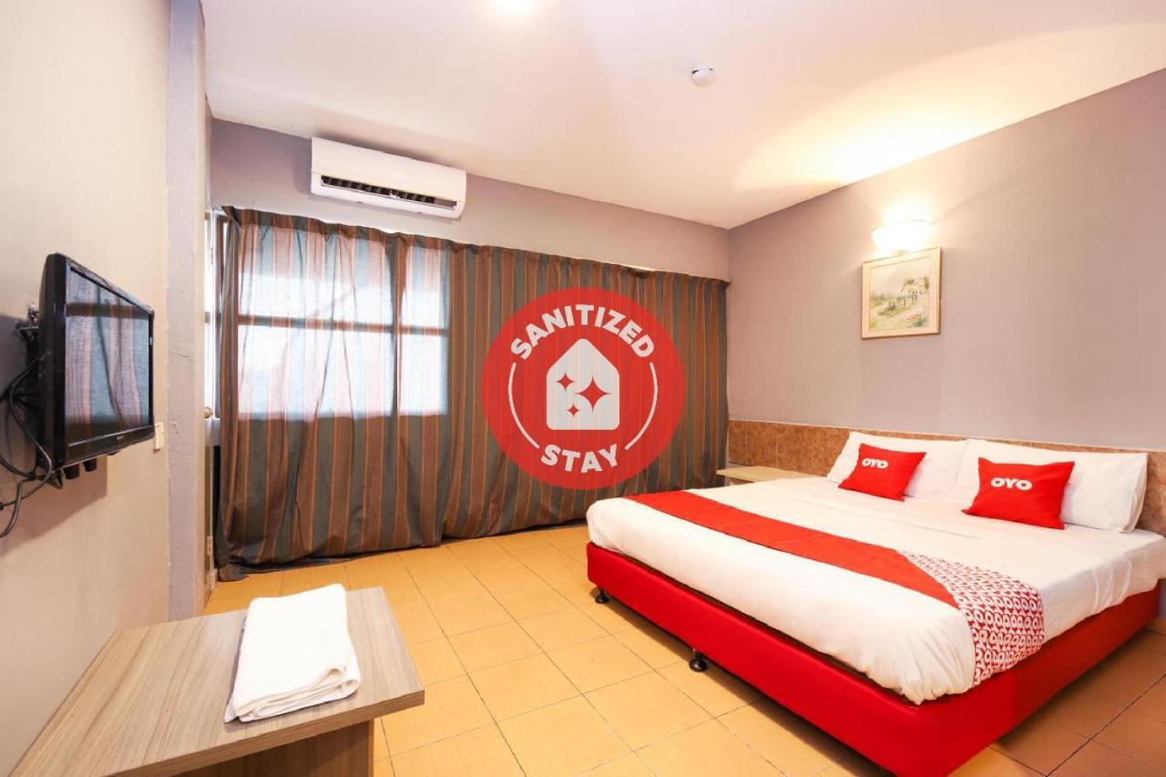 סרמבאן Oyo 89676 Hotel 22 מראה חיצוני תמונה