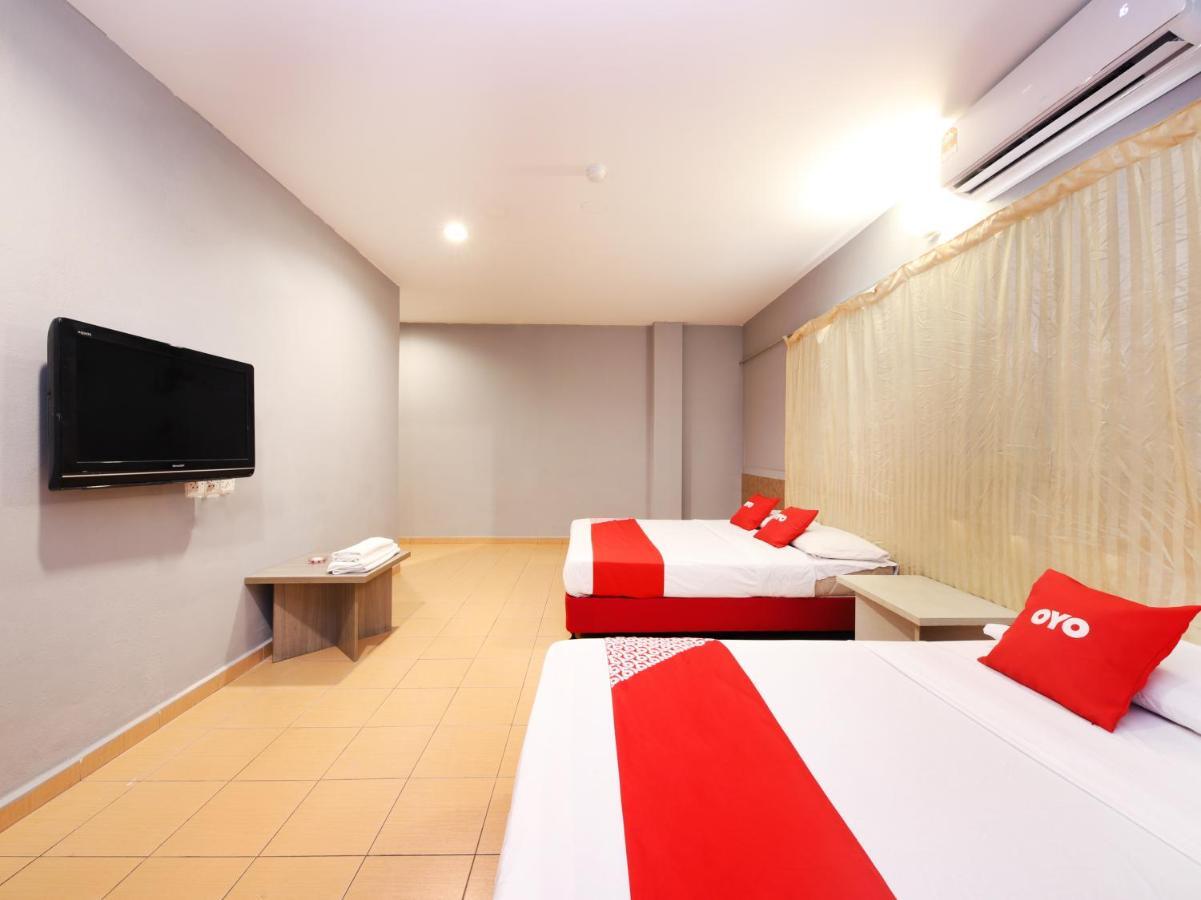 סרמבאן Oyo 89676 Hotel 22 מראה חיצוני תמונה