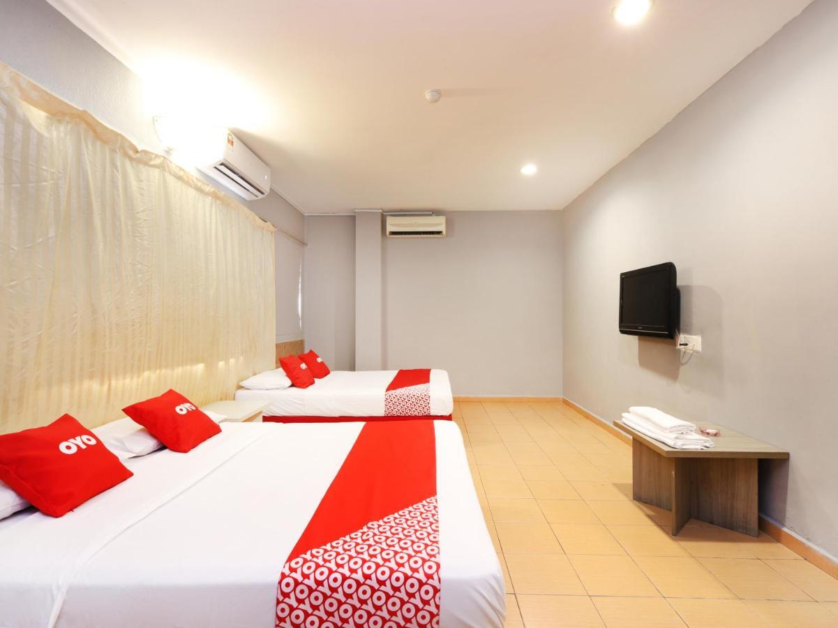 סרמבאן Oyo 89676 Hotel 22 מראה חיצוני תמונה
